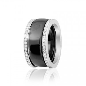 Серебряное кольцо с фианитами и черной керамикой (К2ФК/А1001)