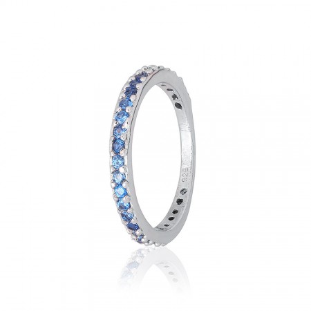 Серебряное кольцо с синими фианитами