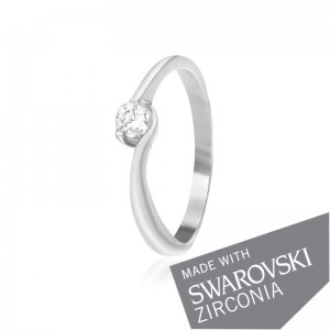 Серебряное кольцо с цирконием SWAROVSKI ZIRCONIA (К2С/458)
