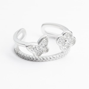 Серебряное кольцо покрытое родием с фианитами (КК2Ф/1089)