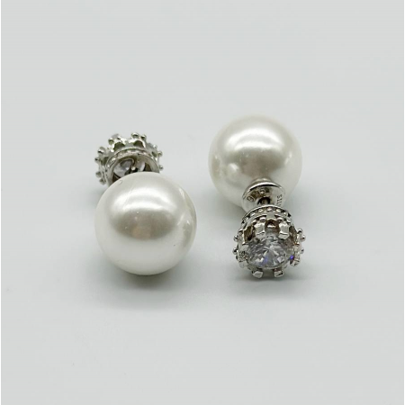 Срібні сережки в стилі 'Chanel' зі вставкою фіаніт/Sea Shell Pearl