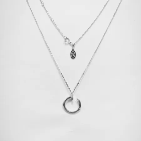 Серебряное колье в стиле 'Cartier' с фианитами