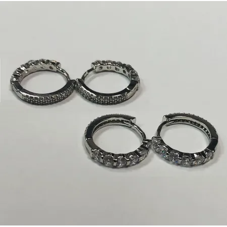 Срібні сережки з фіанітами