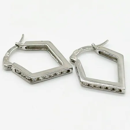 Срібні сережки з фіанітами