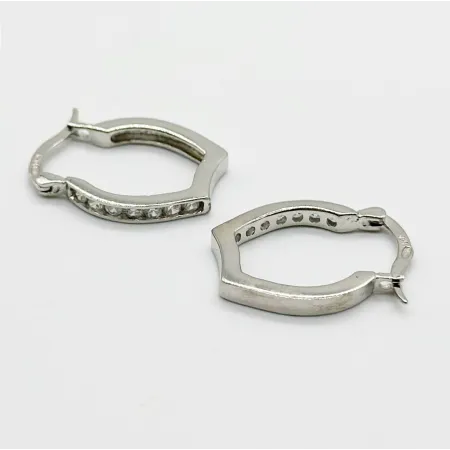 Срібні сережки з фіанітами