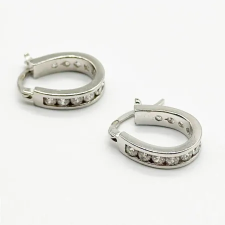 Срібні сережки з фіанітами