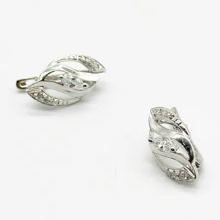 Срібні сережки родовані з англійською застібкою зі вставкою фіаніт