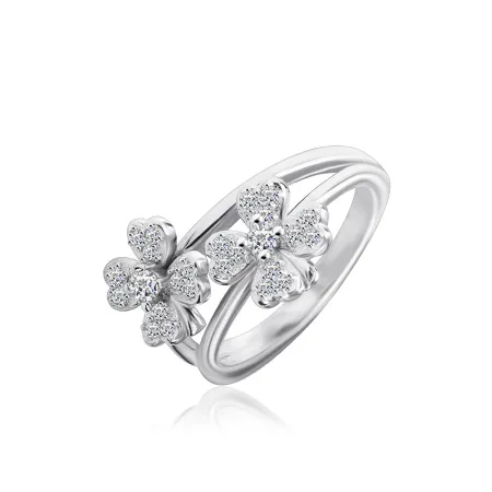 Серебряное кольцо с фианитами