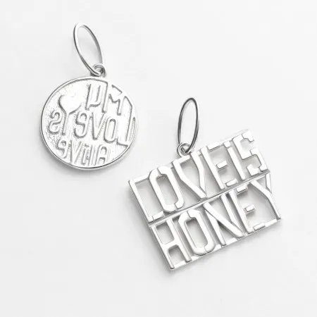 Серебряный подвес 'Love is Honey'