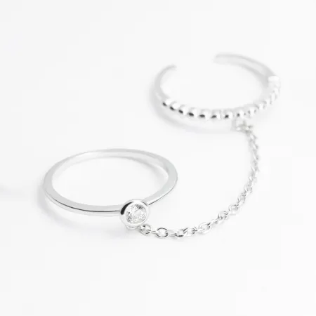 Срібна каблучка покрита родієм зі вставкою Swarovski Zirconia